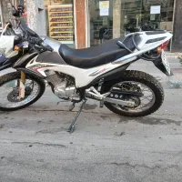 موتور تریل ۲۰۰پرواز