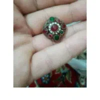 انگشترعثمانی. دارای. نگین. یاقوت. زمرد