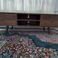 زیر تلویزیون در حد نو