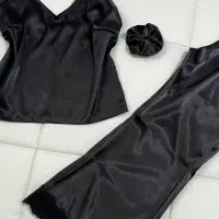 ست لباس خواب ساتن ست تاپ شلوارک ساتن|لباس|باغستان, |دیوار