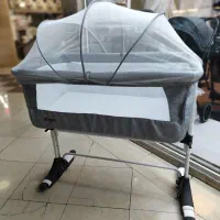 تخت گهواره کنار مادر باز شو برند زویه در دو رنگ