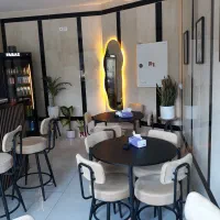 مغازه-به-متراژ-25-متر-همراه-پارکینگ