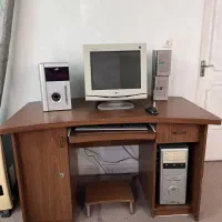 میزکامپیوتر و تحریر