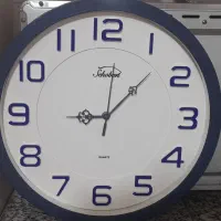 ساعت دیواری و مچی بفروش میرسد