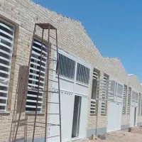 رنگ آمیزی ساختمان و درب و پنجره|خدمات پیشه و مهارت|کرمان, |دیوار