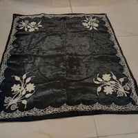 رومیزی مخمل قدیمی رنگ مشکی|پرده، رانر، رومیزی|اصفهان, سپاهان‌شهر|دیوار