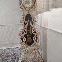 ساعت ایستاده