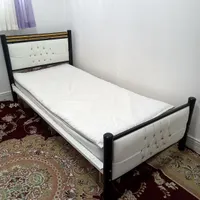 تخت وخواب همراه باتشک نیاز فوری قیمت 5تومان|تخت و سرویس خواب|شاهین دژ, |دیوار