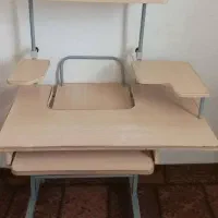 میز کامپیوتر چوبی جا دار