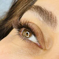 اکستنشن مژه ویلاشهر|خدمات آرایشگری و زیبایی|نجف‌آباد, حومه نجف آباد|دیوار
