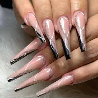 خدمات و آموزش ناخن،مژه،فیشال،کراتین با مدرک فنی|خدمات آرایشگری و زیبایی|شیراز, کوشک میدان|دیوار