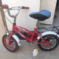 دوچرخه دوازده و هیجده|دوچرخه، اسکیت، اسکوتر|بومهن, |دیوار