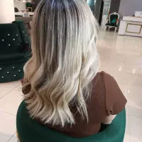 مدل برای رنگ مو