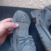 پوتین|کیف، کفش، کمربند|مشهد, دانشجو|دیوار