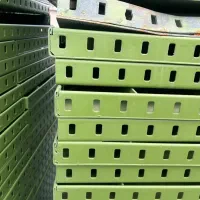 آرماتوربندی وقالبندی‌فنداسیون تمام مش ونواری‌|خدمات پیشه و مهارت|لواسان, |دیوار