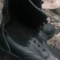 یک جفت پوتین نو مشکی سایز۴۴