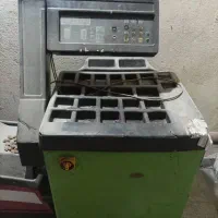 دستگاه بالانس
