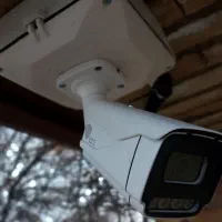 دوربین مداربسته و دزدگیر اماکن بدون پیش‌پرداخت