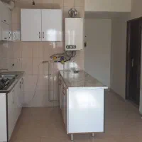 اجاره واحد ارم شرقی طبقه همکف