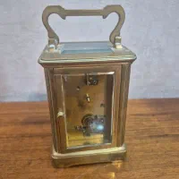 ساعت کالسکه ای سوئیسی ۸ روز کوک|کلکسیون اشیاء عتیقه|تهران, بروجردی|دیوار