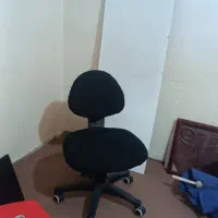 صندلی گردان سالم