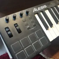 میدی کنترلر السیس V61