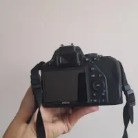 دوربین Nikon D3500 + لنز 18-55m تمیز و کم‌کارکرد|دوربین عکاسی و فیلم‌برداری|نجف‌آباد, نجف‌آباد|دیوار