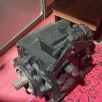 پمپ و هیدرو موتور میکسر بتن|ماشین‌آلات صنعتی|میبد, |دیوار