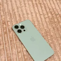 اپل iPhone 15 Pro Max با حافظهٔ ۲۵۶ گیگابایت