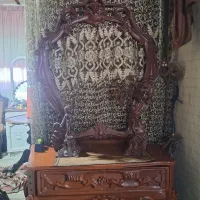 میز کنسول سالم فقط آینه شکسته تو جابه جایی