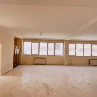 ۱۲۵ متری و۳خواب با پارکینگ وآسانسور وانباری