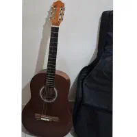 گیتار آموزشی دست دوم