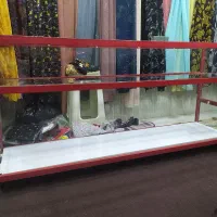 ویترین 2متری سالم