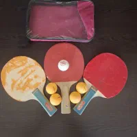 سه عدد راکت وپنج عدد توپ|ورزشهای توپی|تهران, پونک|دیوار