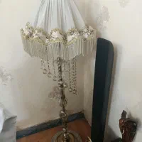 آباژور کنارسالنی و لوستر دبواری