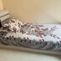 تخت تک نفره