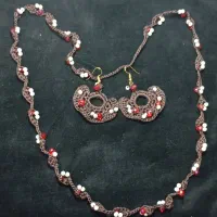 گردنبند و گوشواره