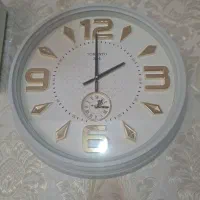 ساعت دیواری