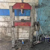 پرس ۲۰ تن