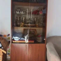 ۲عدد تخت فلزی وا عددتخت چوبی به همراه تشک