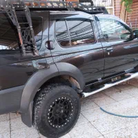 نیسان رونیز تمیز۱۳۸۴