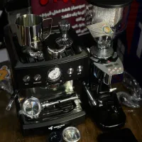 اسپرسو ساز نیمه صنعتی مباشی و آسیاب لواک|سماور، چایساز، قهوهساز|قم, زنبیل آباد|دیوار