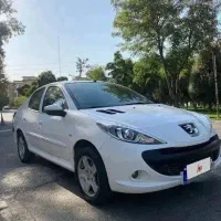 پژو 207 صندوق‌دار اتومات 98 تمیز و فول