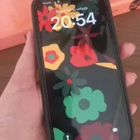 گوشی ایفون 15نرمال باطری 100رنگ مشکی