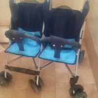 کالسکه دوقلو