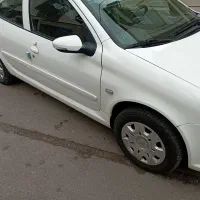 رانا پلاس ۱۴۰۱ درحده صفر بیرنگ بی نقطه|خودرو سواری و وانت|رشت, استقامت ۱|دیوار