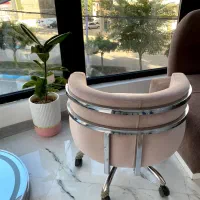 صندلی چرخشی|صندلی و نیمکت|خوی, |دیوار