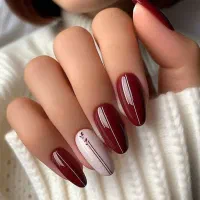 اجاره میز برای ناخن کار