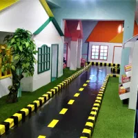 استخدام مادریار و سرایدار در کودکستان
