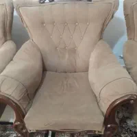 مبل راحتی هفت نفره .جنس چوب عالی فقط نیازمند تعمیر|مبلمان خانگی و میز عسلی|اسلام‌‌آباد غرب, |دیوار